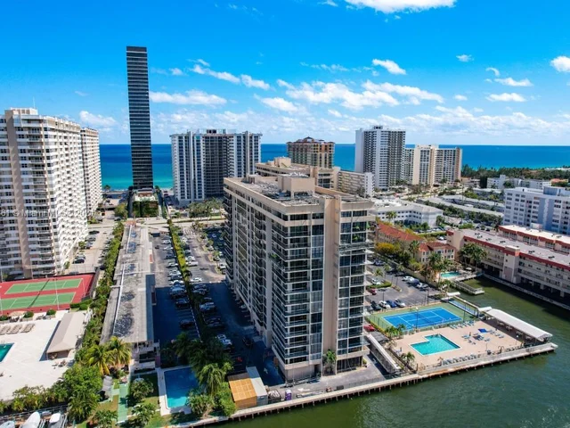 2017 S Ocean Dr # 1206, Hallandale Beach FL 33009