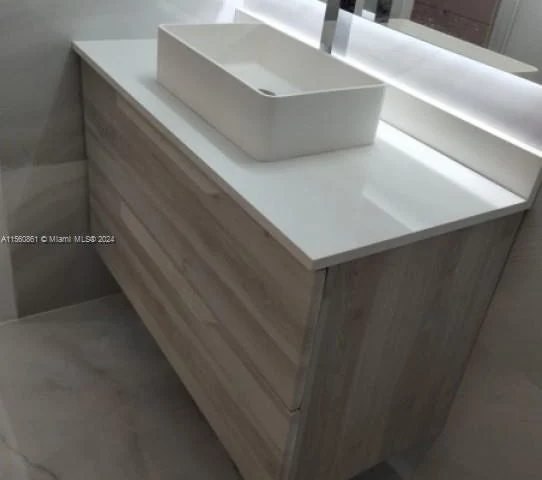 2017 S Ocean Dr # 1206, Hallandale Beach FL 33009