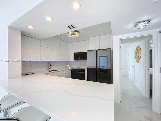 2017 S Ocean Dr # 1206, Hallandale Beach FL 33009