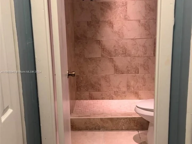 6241 SW 138th Ct, Miami FL 33183