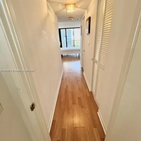 1717 N Bayshore Dr # A1748, Miami FL 33132