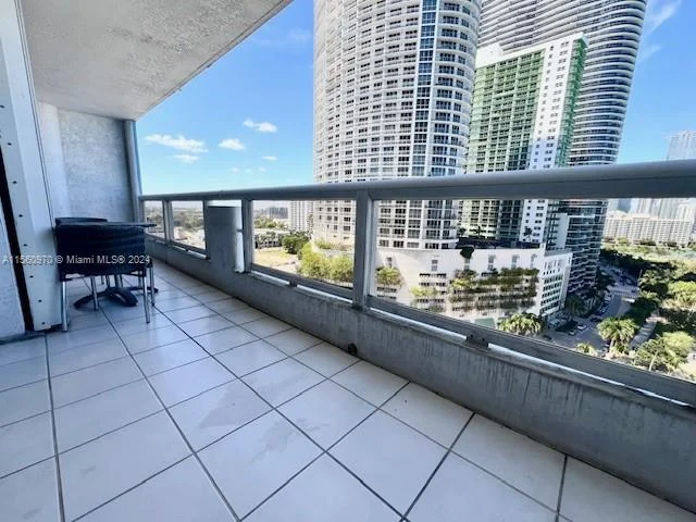 1717 N Bayshore Dr # A1748, Miami FL 33132