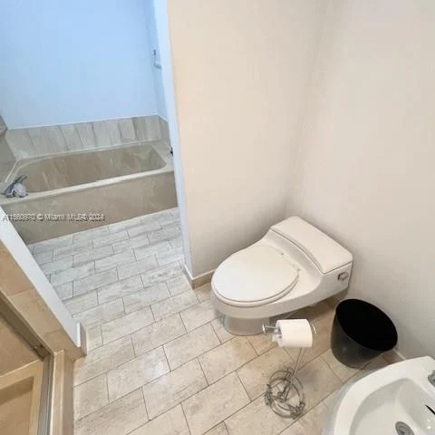 1717 N Bayshore Dr # A1748, Miami FL 33132