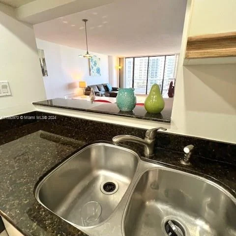 1717 N Bayshore Dr # A1748, Miami FL 33132