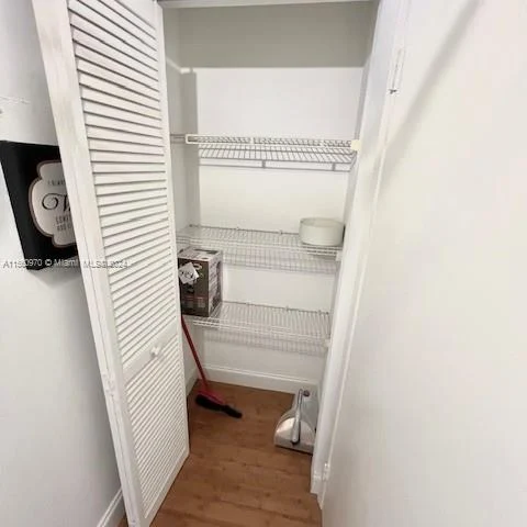 1717 N Bayshore Dr # A1748, Miami FL 33132