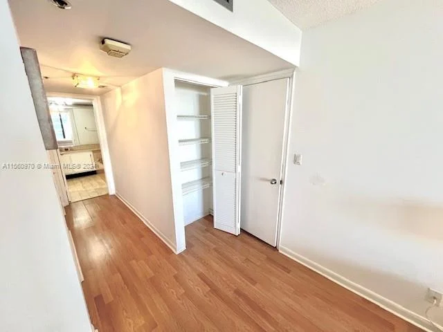 1717 N Bayshore Dr # A1748, Miami FL 33132