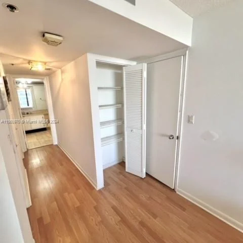 1717 N Bayshore Dr # A1748, Miami FL 33132