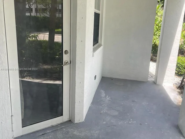 3155 NE 184th St # 8101, Aventura FL 33160