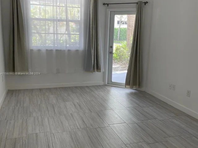 3155 NE 184th St # 8101, Aventura FL 33160