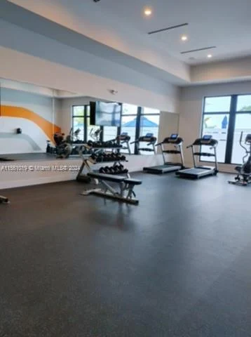 533 NE 206th Ln # 533, Miami FL 33179