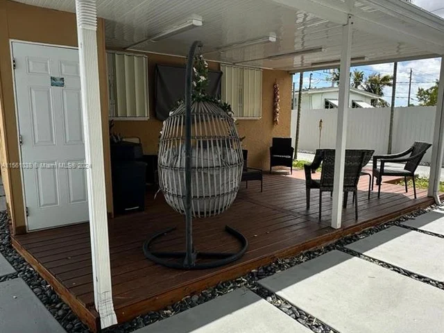 340 SW 78th Ave, Miami FL 33144