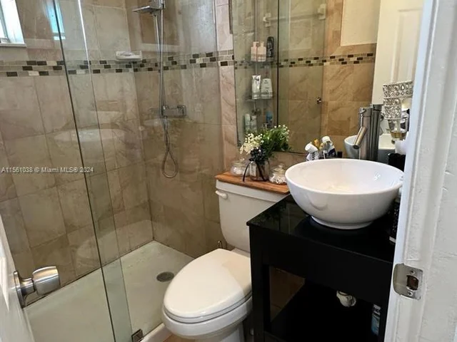 340 SW 78th Ave, Miami FL 33144