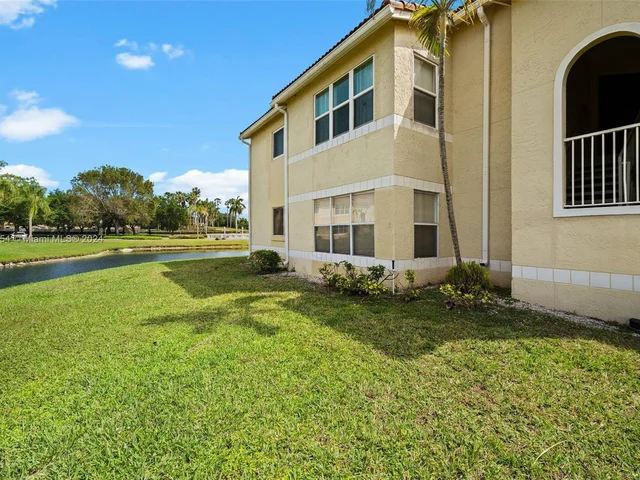 731 Vista Isles Dr # 1517, Sunrise FL 33325