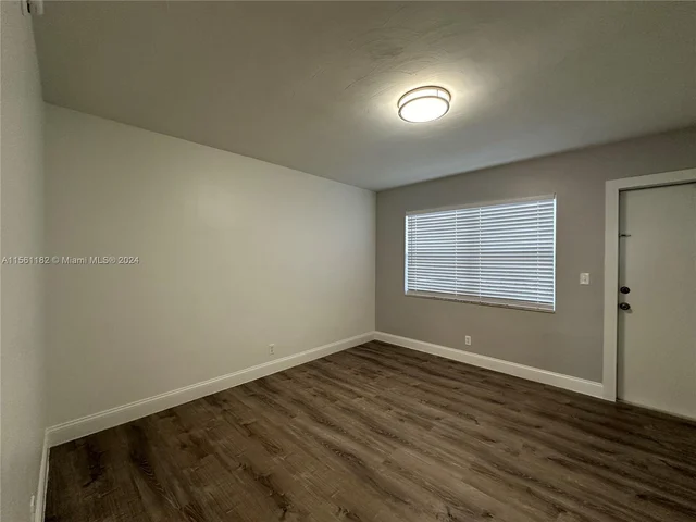 2300 Madison St # 102, Hollywood FL 33020