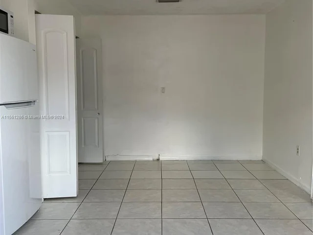 20776 NW 41st Ave Rd, Miami Gardens FL 33055