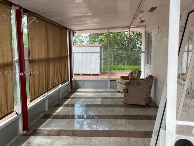 20776 NW 41st Ave Rd, Miami Gardens FL 33055