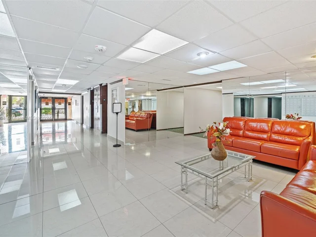 2001 Atlantic Shores Blvd # 110, Hallandale Beach FL 33009