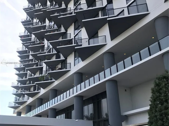 5252 NW 85th Ave # 1008, Doral FL 33166