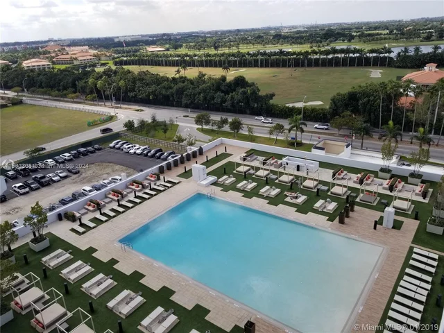 5252 NW 85th Ave # 1008, Doral FL 33166