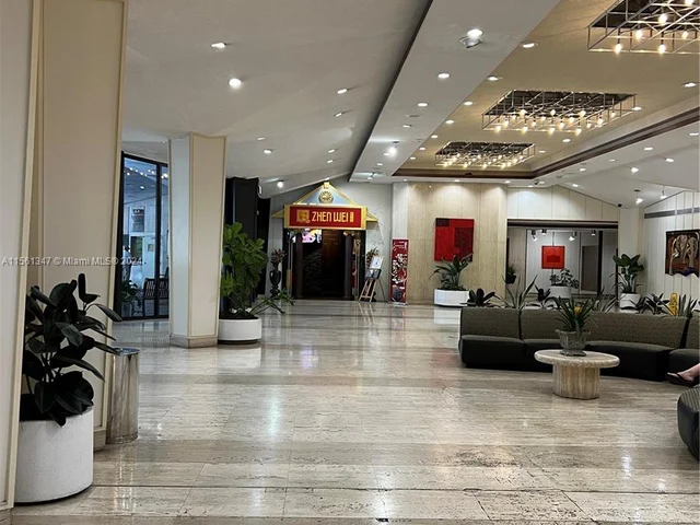 999 Brickell Bay Dr # 1506, Miami FL 33131