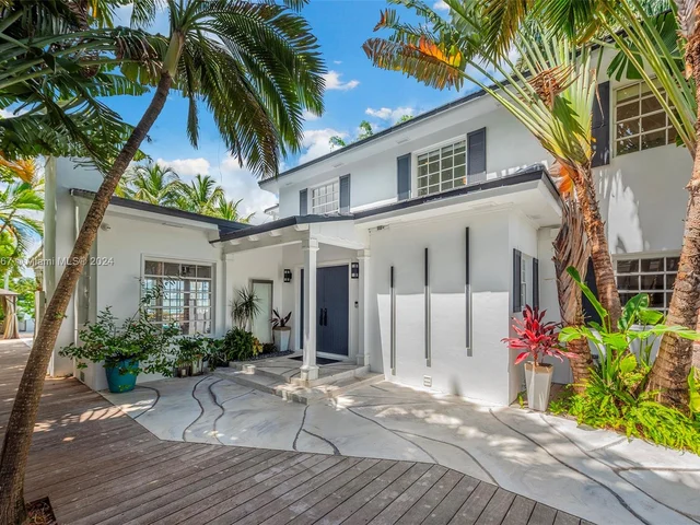 244 W San Marino Dr, Miami Beach FL 33139