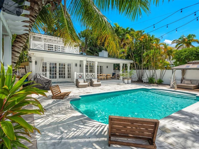 244 W San Marino Dr, Miami Beach FL 33139