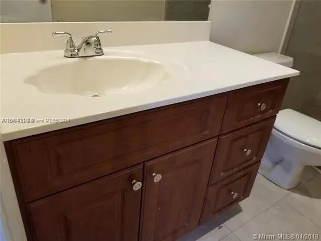 10395 NW 3rd St, Pembroke Pines FL 33026