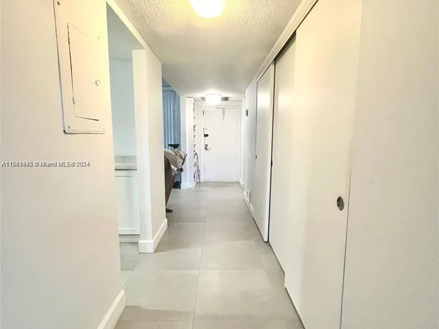 20381 NE 30 AVENUE # 124, Aventura FL 33180