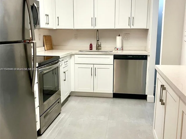 20381 NE 30 AVENUE # 124, Aventura FL 33180