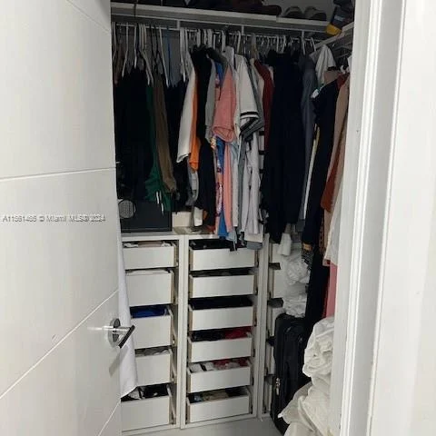 3721 NW Flagler Ter, Miami FL 33126