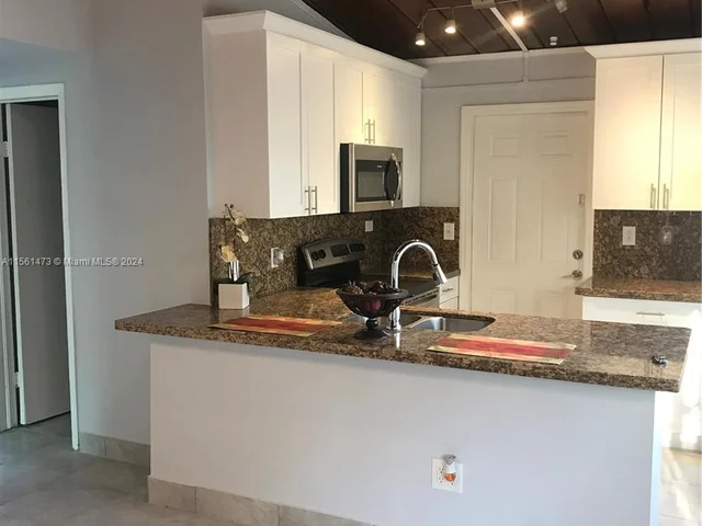 320 Ipswich St # 320, Boca Raton FL 33487