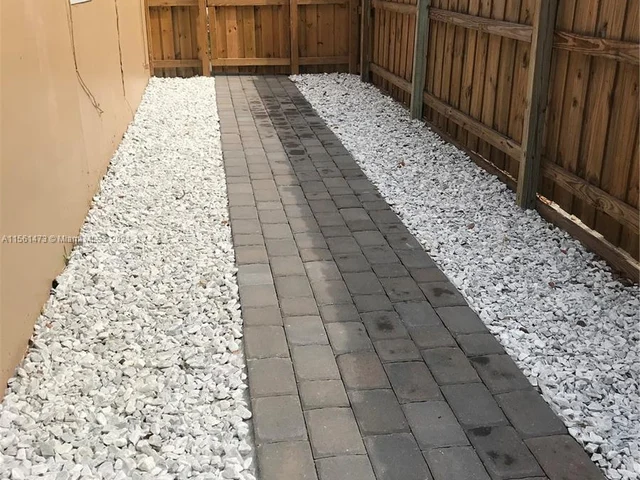 320 Ipswich St # 320, Boca Raton FL 33487