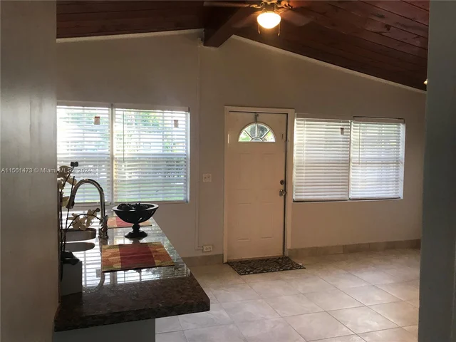 320 Ipswich St # 320, Boca Raton FL 33487