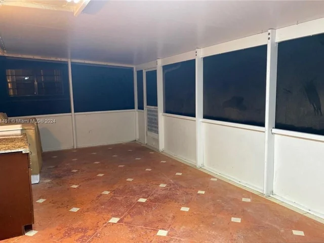 1815 N 43rd Ave, Hollywood FL 33021