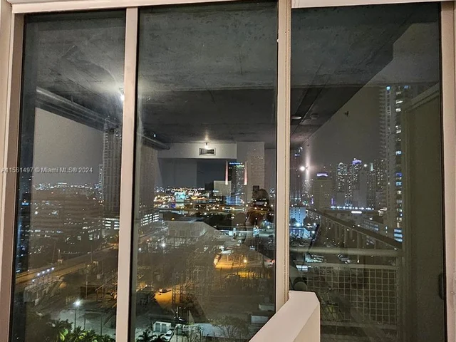 690 SW 1st Ct # 1915, Miami FL 33130