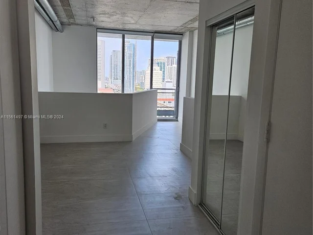 690 SW 1st Ct # 1915, Miami FL 33130