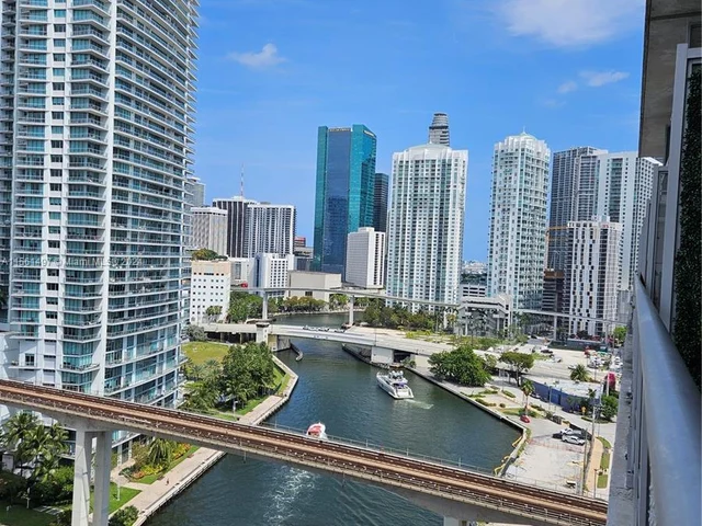 690 SW 1st Ct # 1915, Miami FL 33130