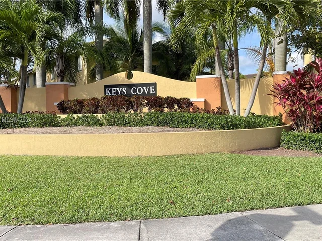 1666 SE 27th Ct # 100, Homestead FL 33035