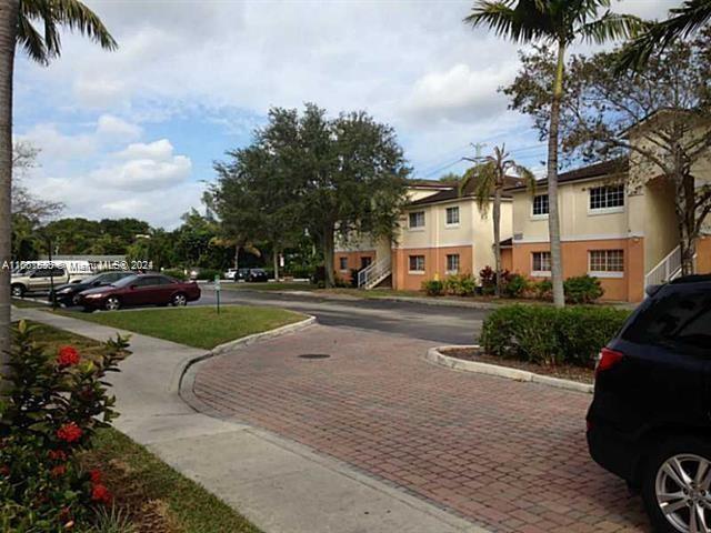 3610 N 56th Ave # 217, Hollywood FL 33021