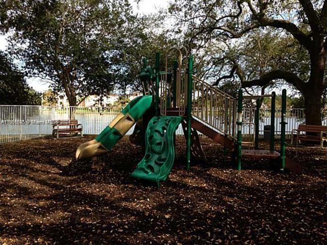 3610 N 56th Ave # 217, Hollywood FL 33021