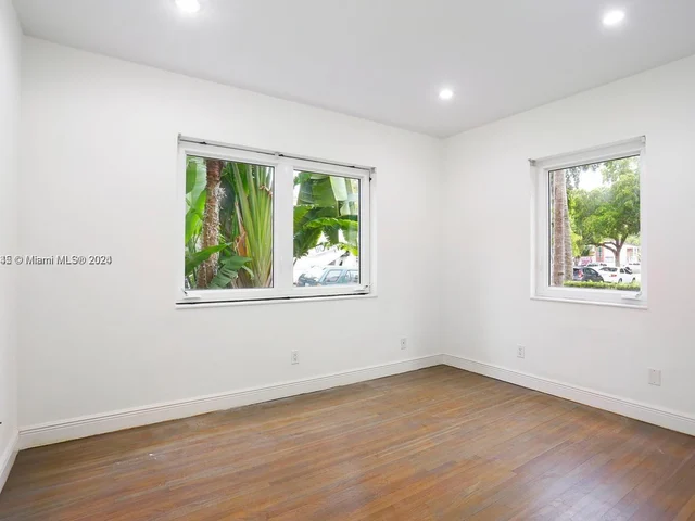 219 Menores Ave # 1, Coral Gables FL 33134