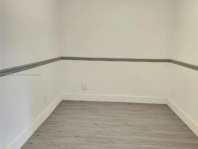 11855 NE 19th Dr # 25, North Miami FL 33181