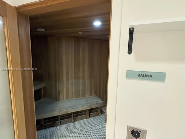 350 S Miami Ave # 1215, Miami FL 33130