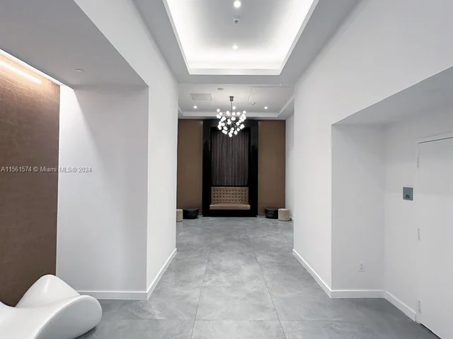 350 S Miami Ave # 1215, Miami FL 33130