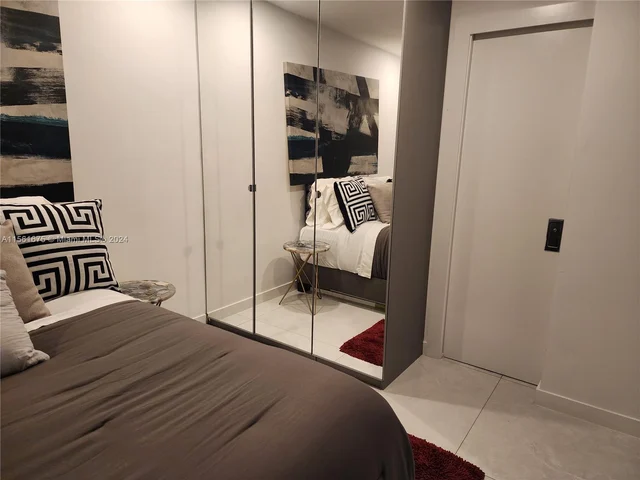 1631 NE 114th St # 212, Miami FL 33181