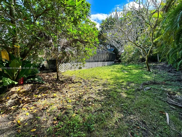 7624 SW 178th Ter, Palmetto Bay FL 33157