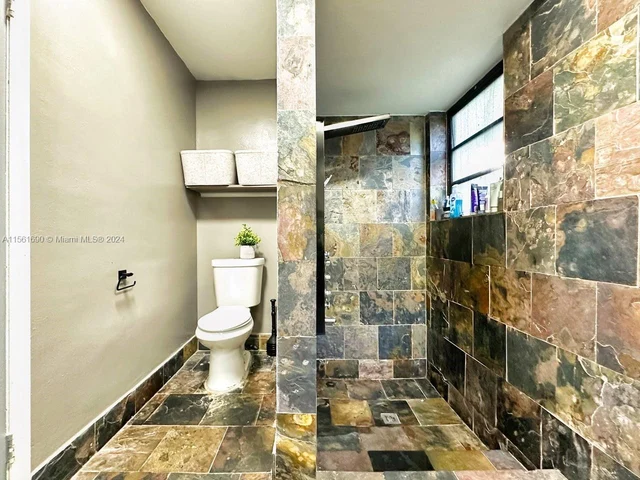 7624 SW 178th Ter, Palmetto Bay FL 33157