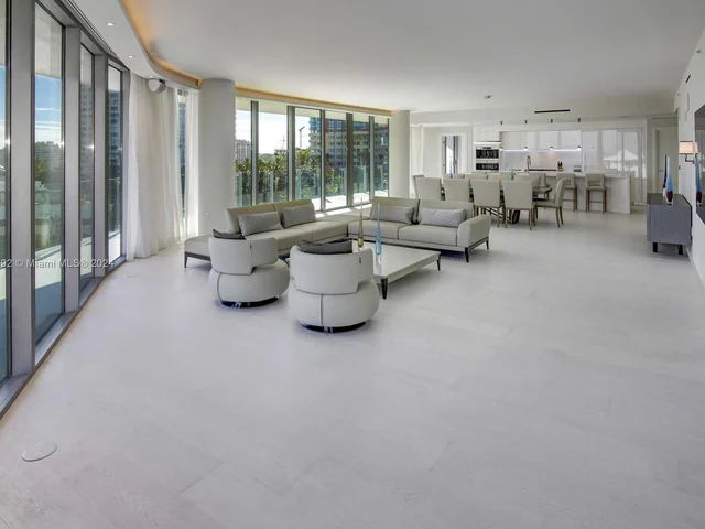1 Collins Ave # 606, Miami Beach FL 33139