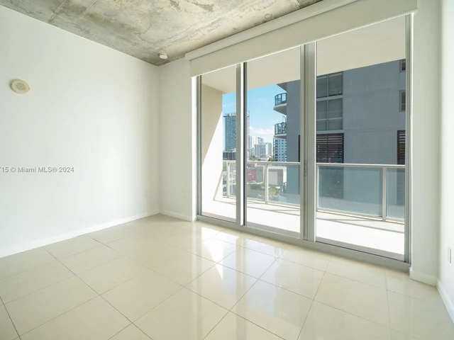 3470 E Coast Ave # H0910, Miami FL 33137