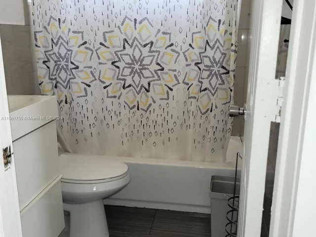 2126 NW 47th Ter # B, Miami FL 33142